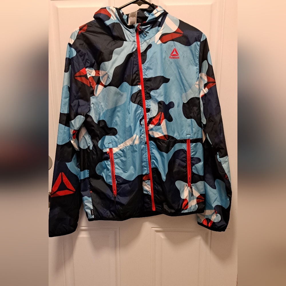 NWT Boys blue w/red accentd camo Reebok windbreaker jacket,Size XXL 18